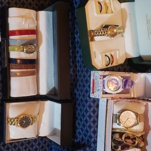 GRAB BAG OF 5 BRAND NEW WATCHES